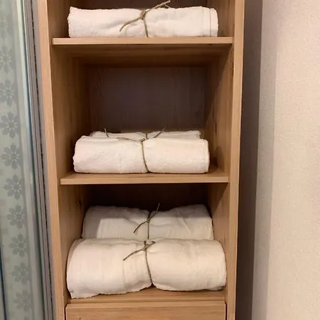 Frühstückspension Scholabnb “ Percorso Esperenziale Di Rurale Sostenibile” *