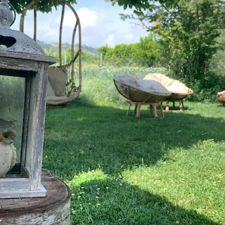 Frühstückspension Scholabnb “ Percorso Esperenziale Di Rurale Sostenibile” *