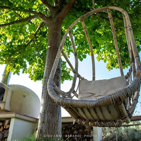 Scholabnb “ Percorso Esperenziale Di Rurale Sostenibile” Bed and Breakfast