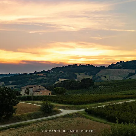 Frühstückspension Scholabnb “ Percorso Esperenziale Di Rurale Sostenibile”